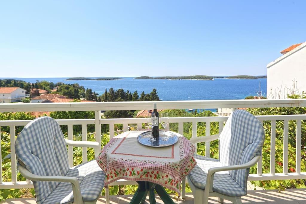 Apartment Stefani Hvar Town Bagian luar foto